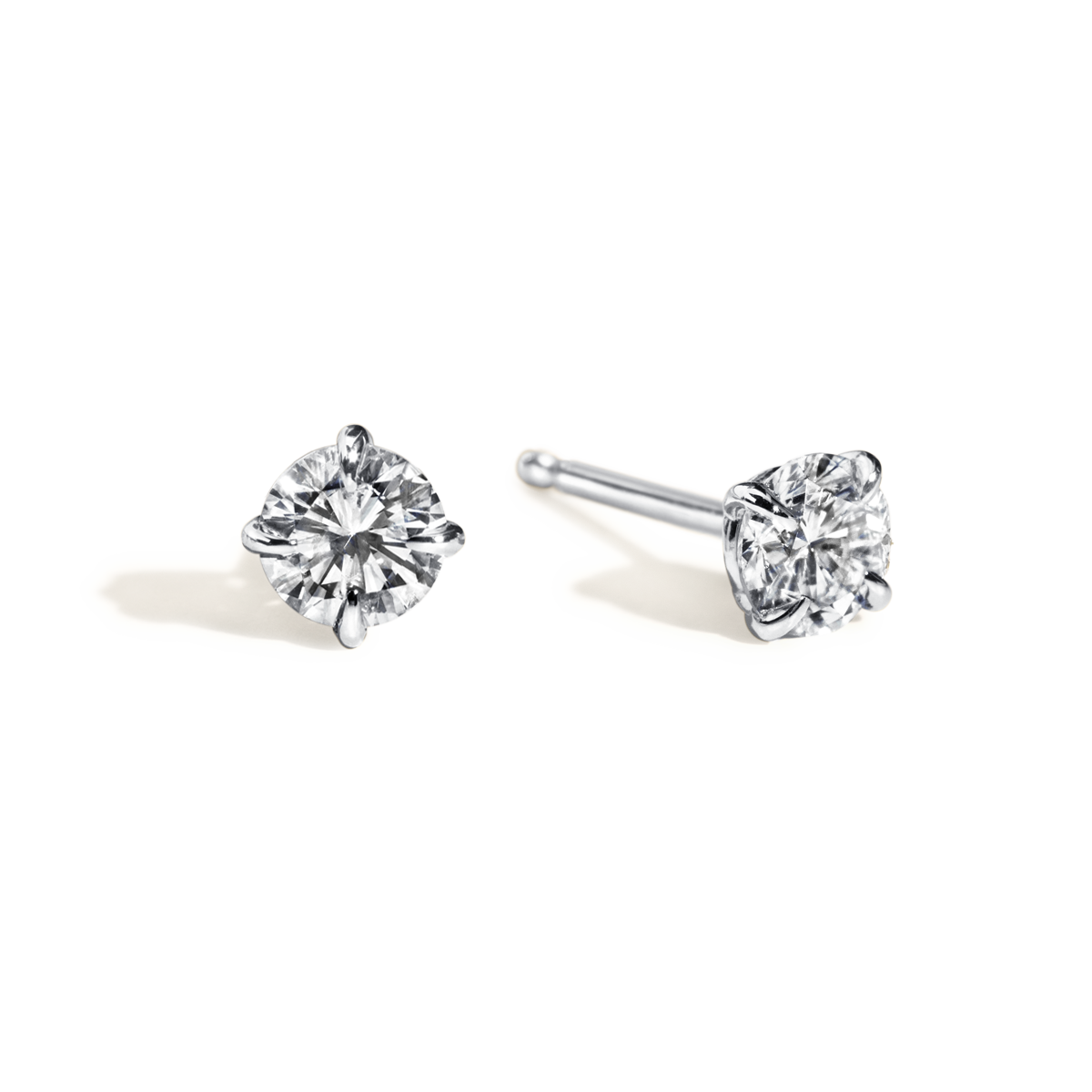 Everyday Round 4 Prong Diamond Stud