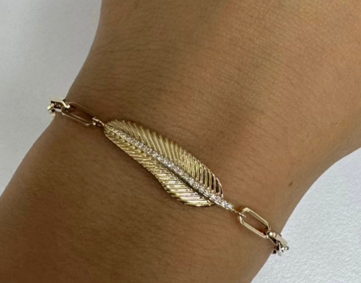 The Sherri Feather Link Bracelet