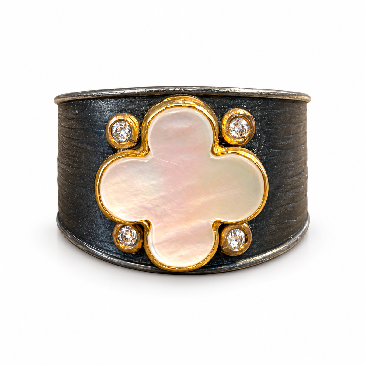Mother of Pearl Lucky Clover Ring