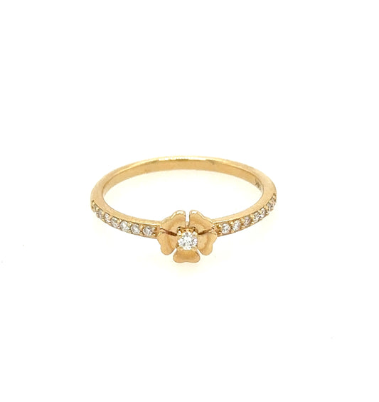 Dainty Flower Diamond Ring