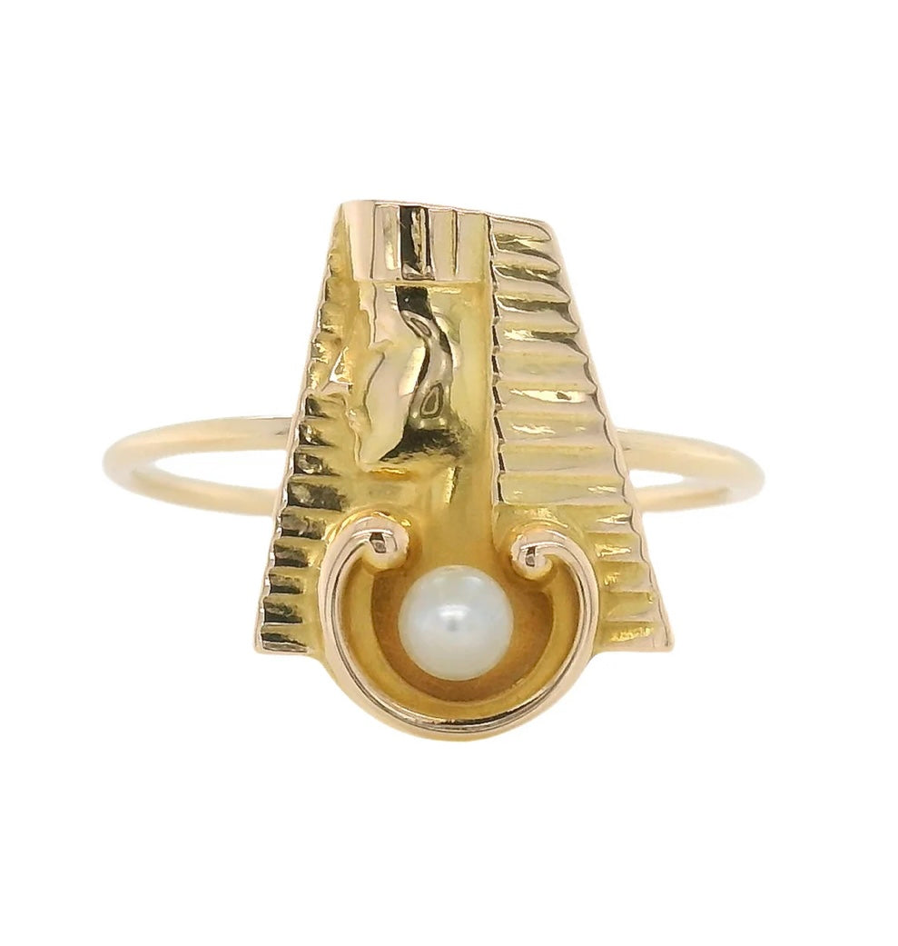 The Sovereign Vintage Ring