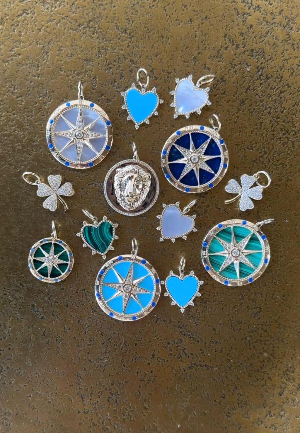 Roar Pendant