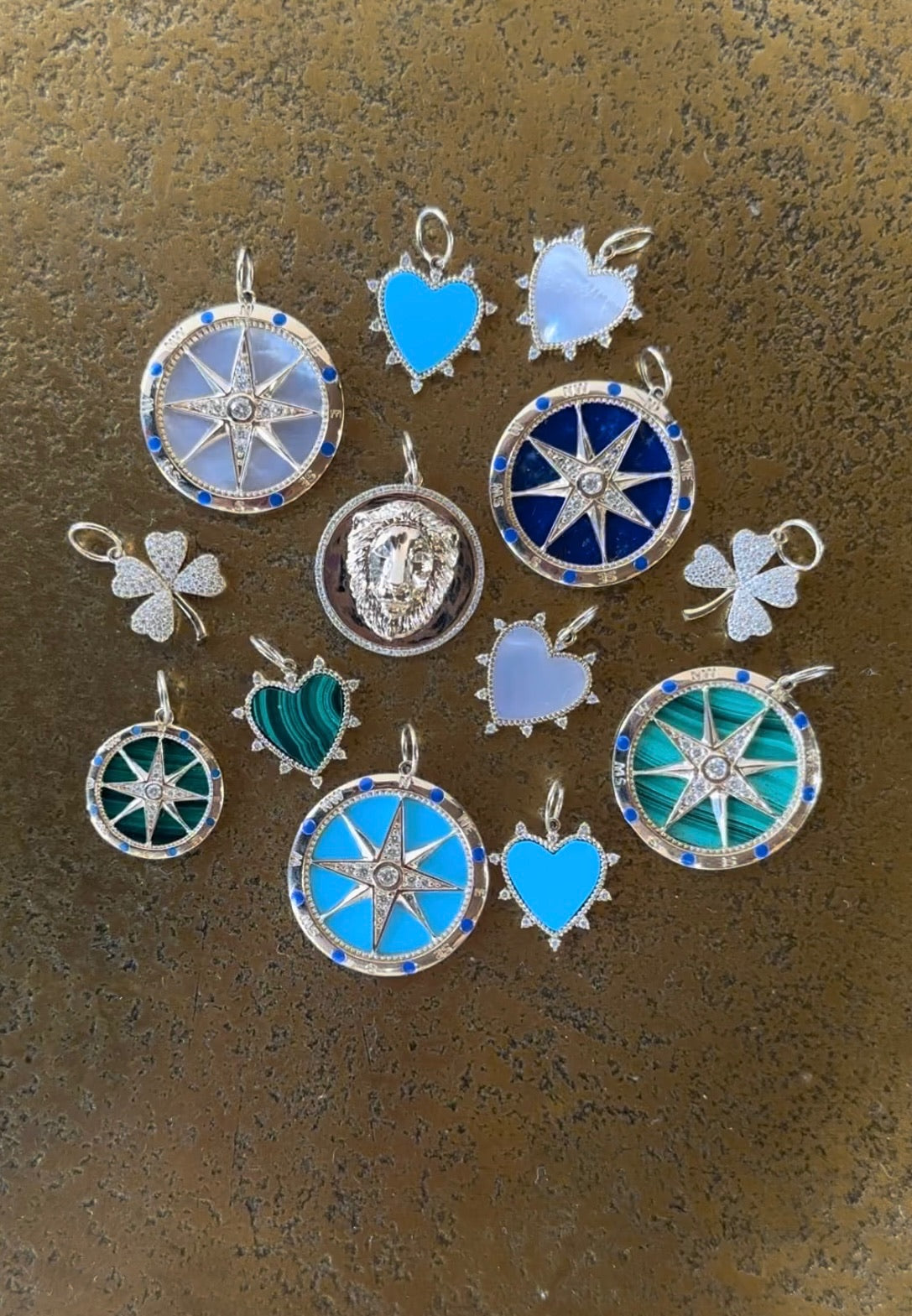 Roar Pendant